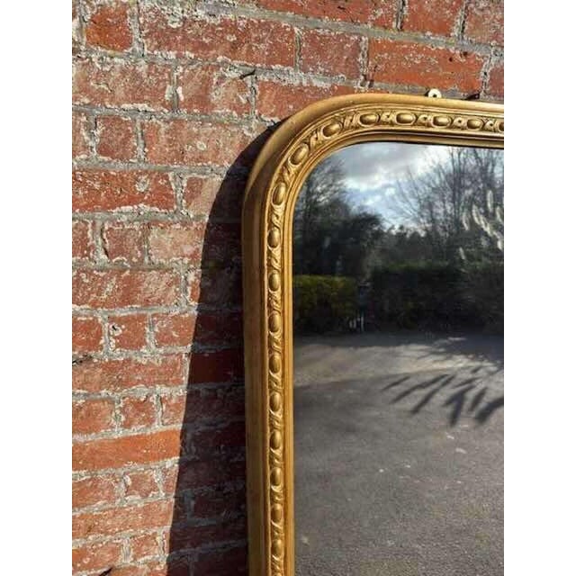 Large Antique English Arched Top Gilt Overmantle Mirror, 19th Century For Sale - Image 3 of 8