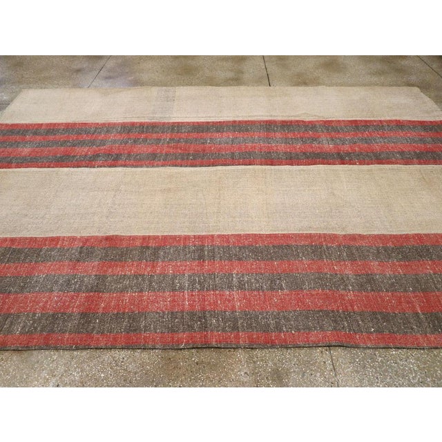 Galerie Shabab Collection Mid-20th Century Turkish Flatweave Kilim Room Size Rug For Sale - Image 4 of 8