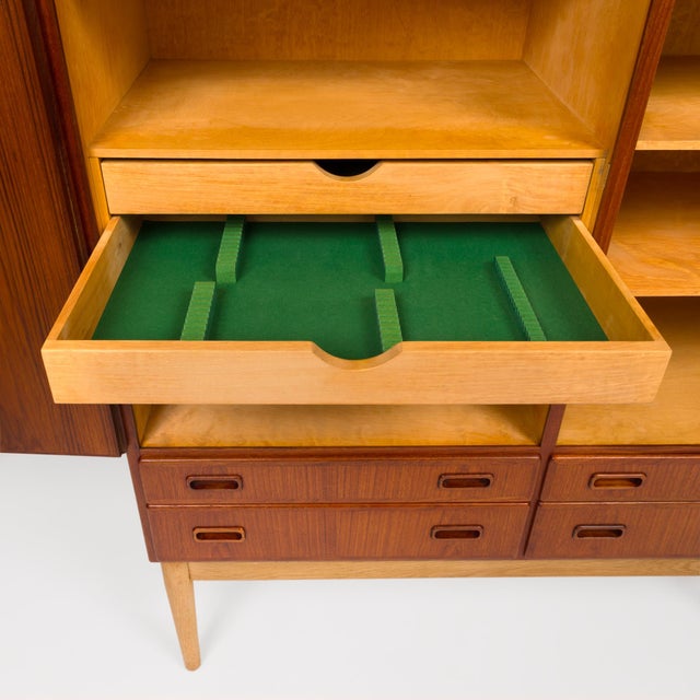 Vintage Danish Mid-Century Hutch/Wardrobe in Teak For Sale - Image 9 of 10