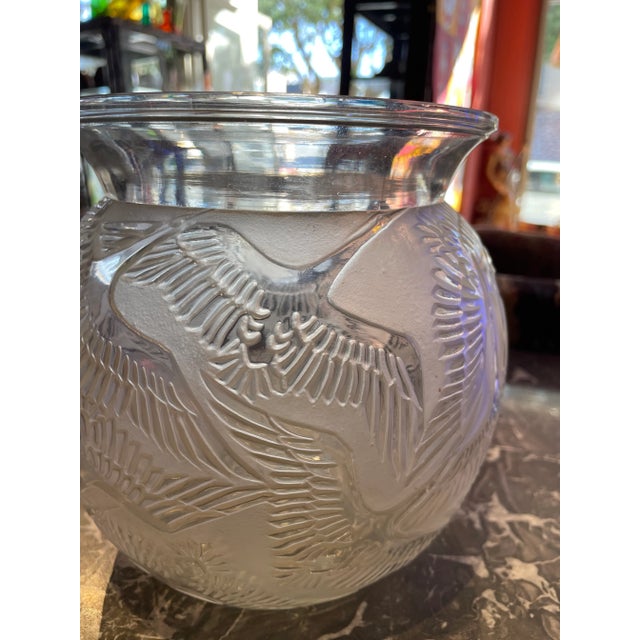 1920s Lalique "Cigogne" Vase From the Linda Ronstadt Collection For Sale - Image 5 of 7