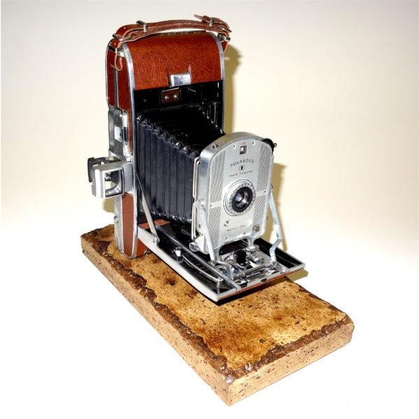 Polaroid-Land Original Instant Camera, Circa 1948 For Sale - Image 9 of 9