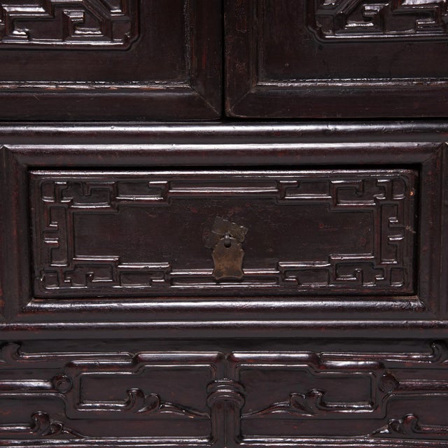 Wood 19th Century Chinese Honeycomb Lattice Display Cabinet For Sale - Image 7 of 8