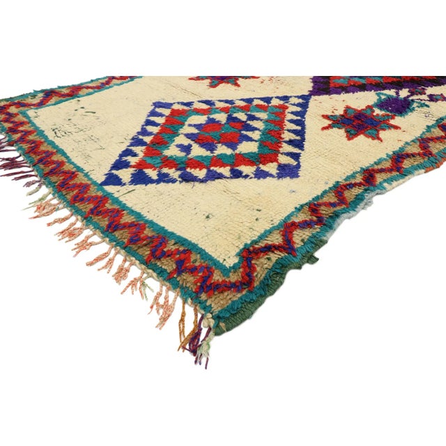 Vintage Berber Moroccan Azilal Rug with Tribal Style, Shag Hallway Runner 03’05 x 08’03. This hand-knotted wool vintage...