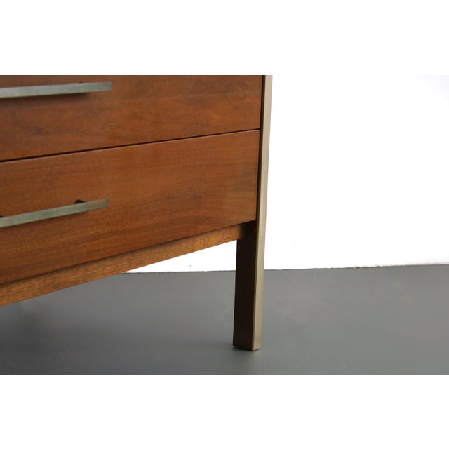 Mid-Century Modern Mid-Century Linear Group Chest of Drawers by Paul McCobb for Calvin Furniture - a Pair For Sale - Image 3 of 4