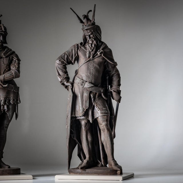 German Artist, Heroes of the Nibelungenlied, Cast Iron, Late 19th Century, Set of 2 For Sale - Image 14 of 15