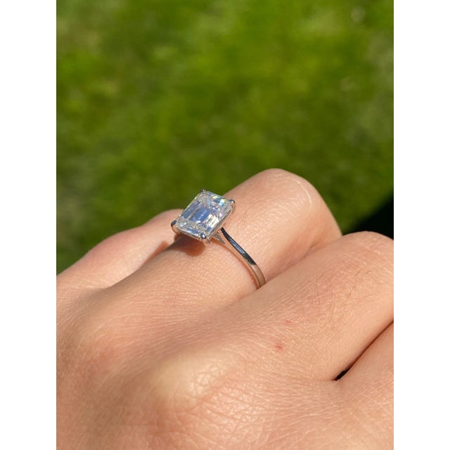 Contemporary The Artemisa: Ladies Signed White Gold 3CT Moissanite Engagement Ring For Sale - Image 3 of 11