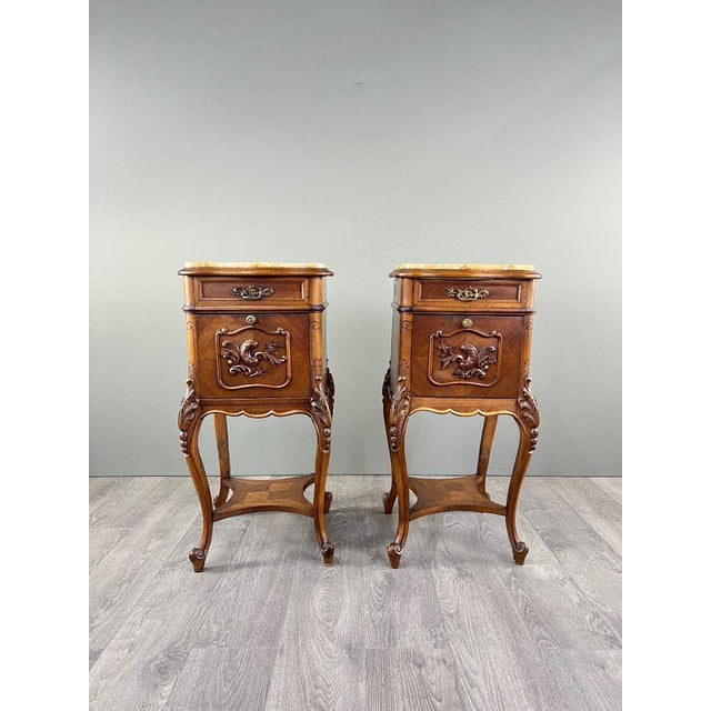 19th Century Louis XV Bedside Tables in Yellow Marble, Set of 2 For Sale - Image 3 of 10