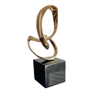 “Passages of Time” Sculpture by Tom Bennett For Sale