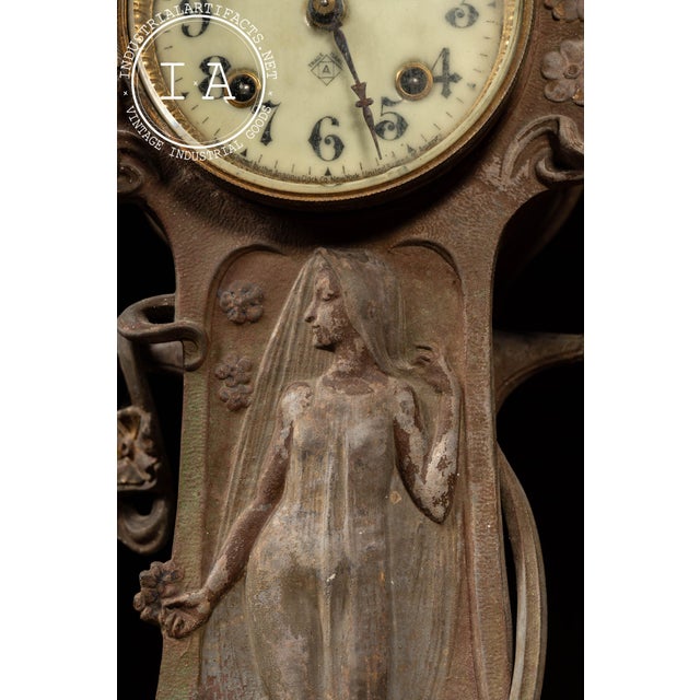 Early 20th Century Cast Metal Art Nouveau Uranium Glass Clock by Ansonia For Sale In Chicago - Image 6 of 12
