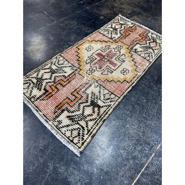 Early 21st Century Turkish Yastik Rug 1'5" x 2'11" For Sale - Image 5 of 5