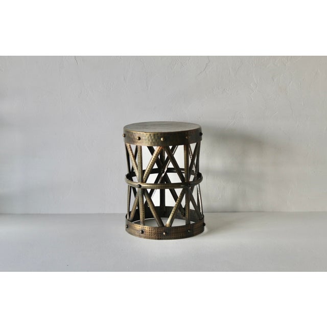 1980s Sarreid Style Colonial Brass Finish Drum X Table Stool Mid-Century For Sale In Miami - Image 6 of 12