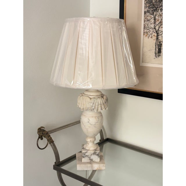 Cream Vintage Italian Neoclassical Style Urn Table Lamp With New Cream Pleated Shade For Sale - Image 8 of 18