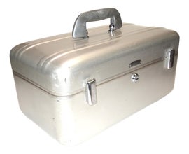 Example of Luggage Sale