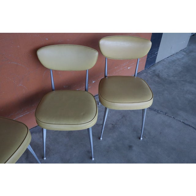 1960s Four MCM Shelby Williams Antelope Chairs With Mustard Yellow Vinyl For Sale - Image 5 of 14