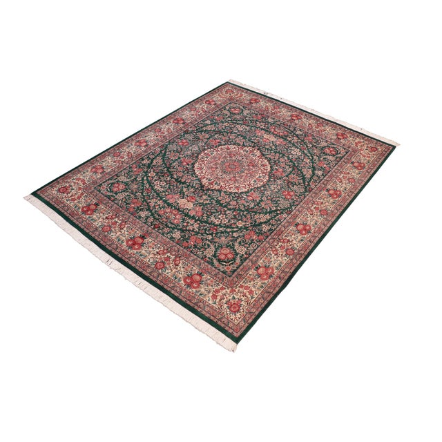 Designed with mesmerizing intricacy and gorgeous color palette, this hand-knotted masterpiece demonstrates the beauty and...
