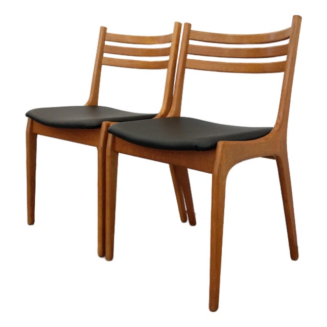 Pair of Vintage Danish Modern Oak Dining Chairs Attributed to Korup For Sale