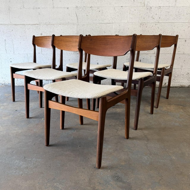 Mid-Century Modern Set of 6 Vintage Danish Modern Teak Dining Chairs Attributed to Erik Buck (Buch), 1960s For Sale - Image 3 of 12