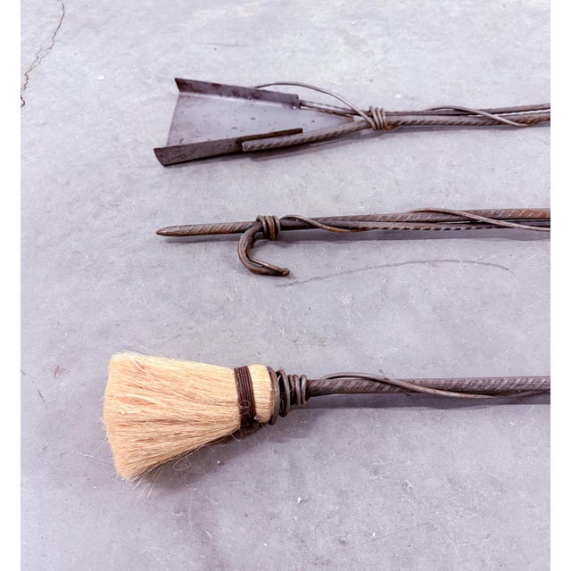 Brutalist Postmodern Hand-Forged Steel Iron Fireplace Screen and Tools For Sale In Tampa - Image 6 of 14