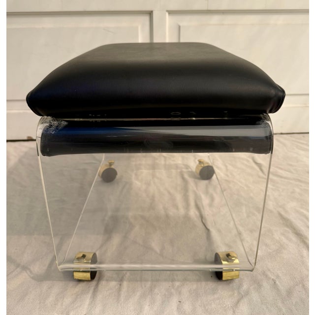 1970s 1975 Lucite Sculptural Modern Rolling Bench/Ottoman by Hill Manufacturing For Sale - Image 5 of 11