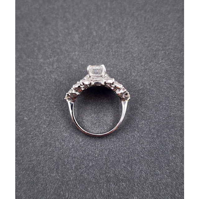 Silver 2.02 Ct Gia Certified Diamond Ring Size 7.5 For Sale - Image 8 of 10