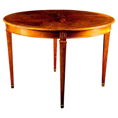 1930s Swedish Gustavian Extendable Dining Table in Mahogany, Early 20th Century For Sale - Image 5 of 5