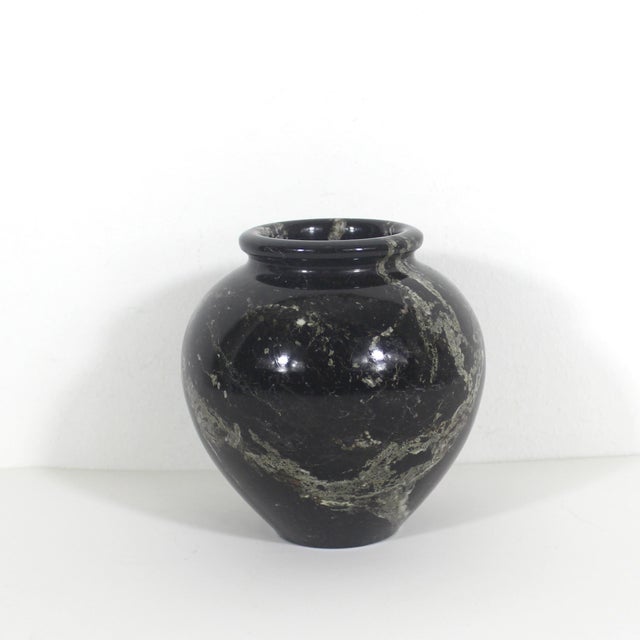 Width: 4.75 inches Height: 5.25 inches Vintage black marble stone vase. Lovely veining. Some fine scratches from age and...