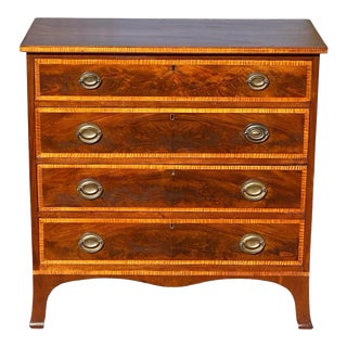 Antique Massachusetts Hepplewhite Mahogany Bachelor's Chest / Dresser For Sale