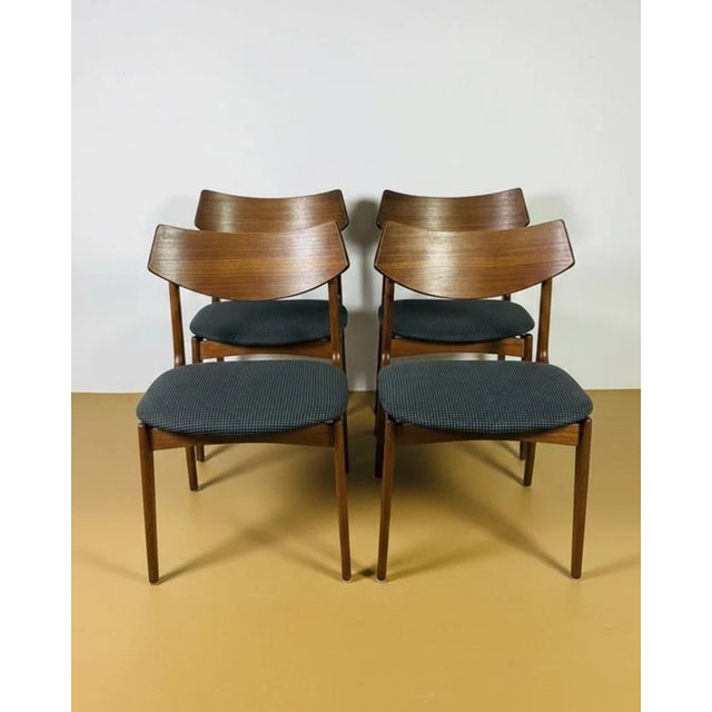 Danish Chairs from Funder & Smith, 1950s, Set of 4 For Sale - Image 4 of 5