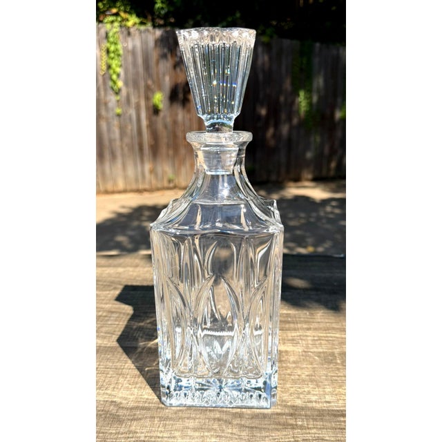 Late 20th Century Crystal Clear Industries Monarch Crystal Square Decanter Stopper For Sale - Image 4 of 12