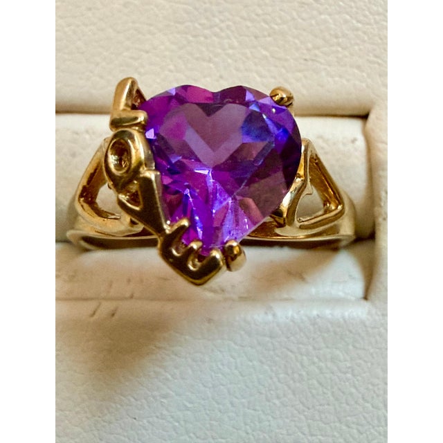 4 Carat Heart Shape Amethyst Love Cocktail Ring in 18 Karat Yellow Gold For Sale - Image 14 of 18