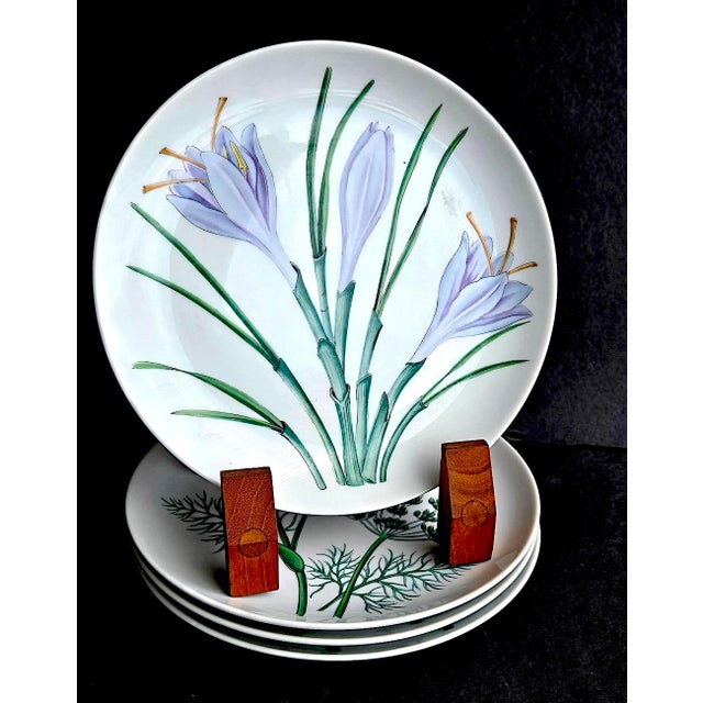 English Vintage Horchow Collection Botanical Salad/Dessert Plates, Set of 4 For Sale - Image 3 of 12
