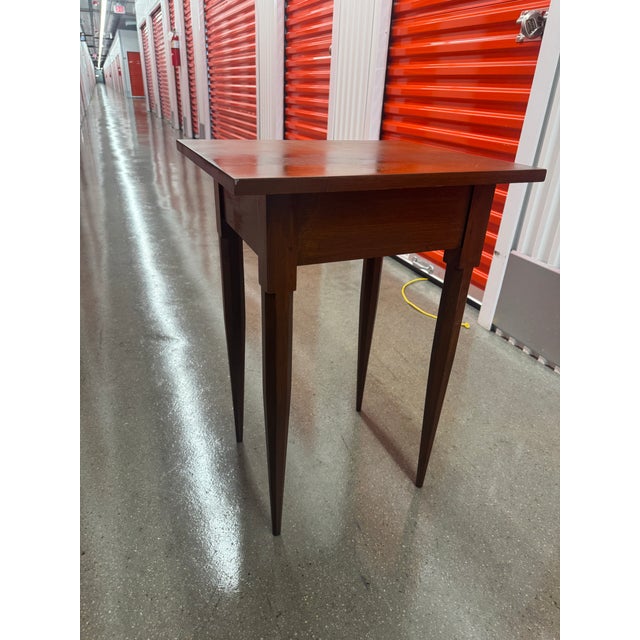 Late 20th Century Federal Style Side Table For Sale - Image 4 of 5