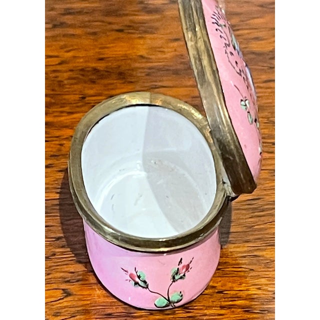 18th C Pink Battersea-Bilston Mourning Box, Ex-Collection of h.r.h Princess Roya For Sale - Image 11 of 11