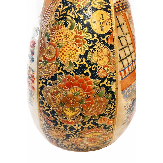 Late 20th Century Vintage Large-Scale Chinese Moriage Vase – Hollywood Regency Chinoiserie Style, 24.5” For Sale - Image 5 of 10