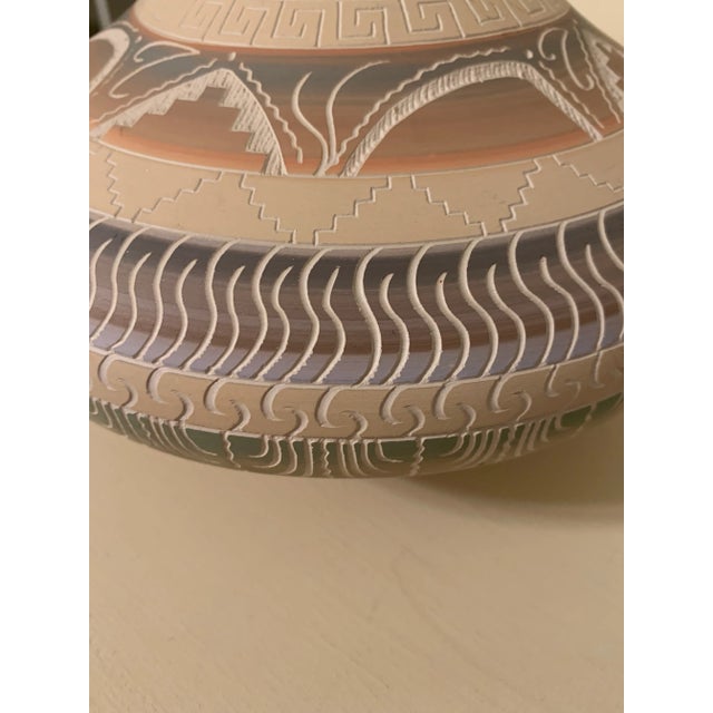 Vintage e.o. Whitegoat Navajo Pottery Colorful Etched Seed Pot For Sale In New York - Image 6 of 12