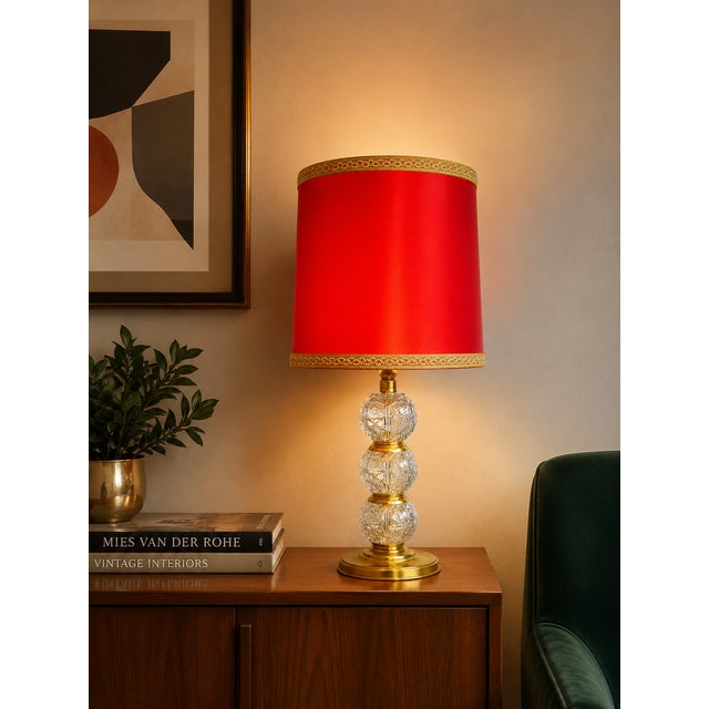Vintage Crystal Lamp, 1970s, in Very Good conditions. Designed 1970 to 1979 European Plug (up to 250V).The wiring of this...