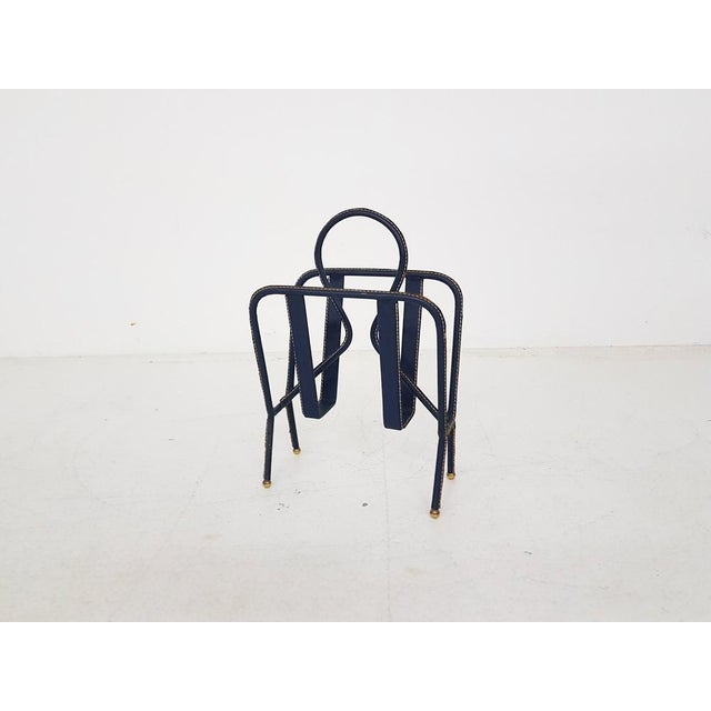 1950s Magazine Stand in Stitched Blue Leather by Jacques Adnet, France, 1950s For Sale - Image 5 of 10