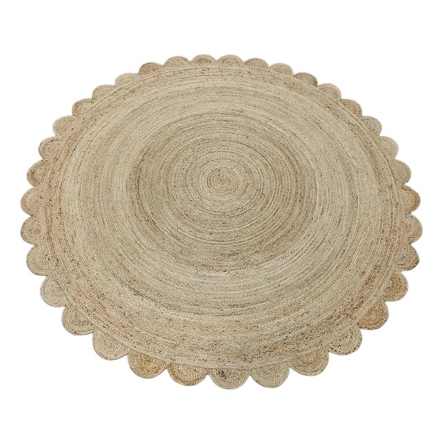 Organic Handwoven Jute Round Doormat With Scalloped Detailing For Sale