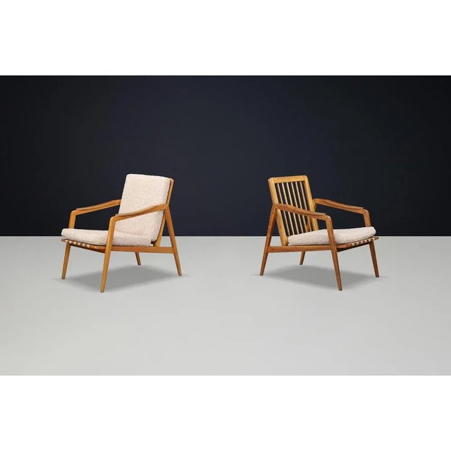 1960s Mid-Century Lounge Chairs in French Ash with New Teddy Upholstery, 1960s, Set of 2 For Sale - Image 5 of 11