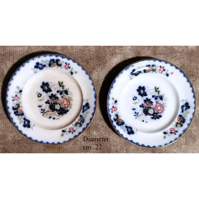 English Victorian Style Plates with Royal Arms Mark, 1837, Set of 4 For Sale - Image 10 of 13