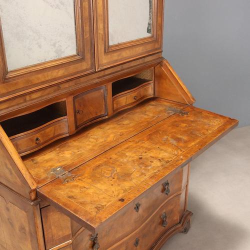 Antique Italian Trumeau in Walnut For Sale - Image 9 of 14