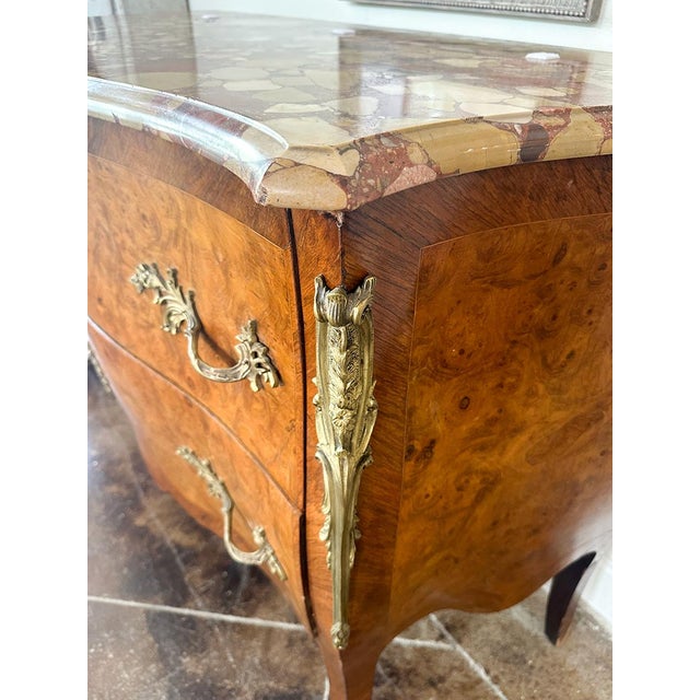 Burr Elm and Kingwood Marble-Top Commode For Sale - Image 9 of 9