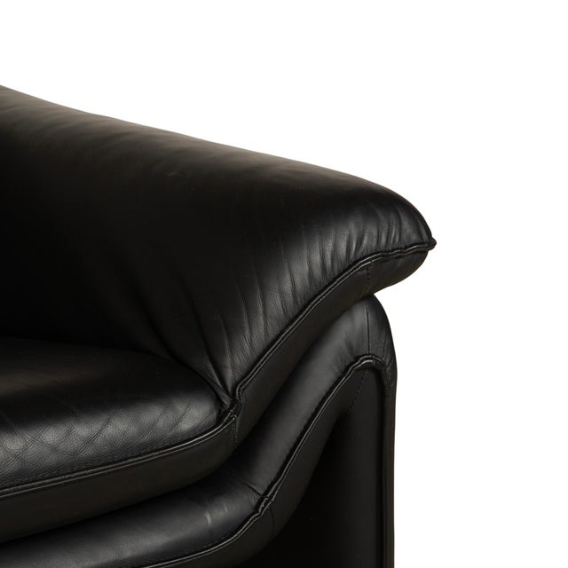 Modern Leather Armchair in Black from Lauuser For Sale - Image 3 of 15