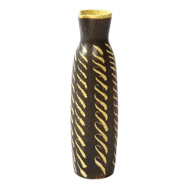Mid-Century Vase in Burnt Umber W/ Dandelion Yellow Hand-Brushed Patterned Glaze For Sale