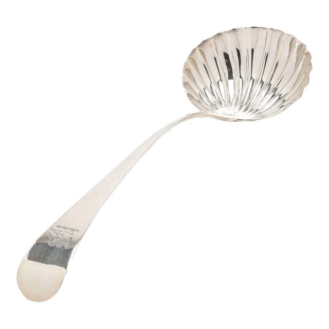 English Georgian Shell Form Ladle in Sterling Silver, C. 1700's For Sale