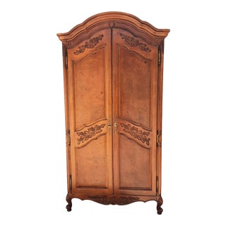Vintage Stanley Furniture French Country Louis XV Style Oak Armoire For Sale