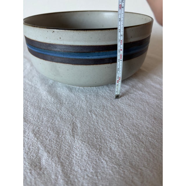 Beautiful brutalist "Horizon" serving bowl from the 1970's. This is oven and dishwasher safe which is great to know...