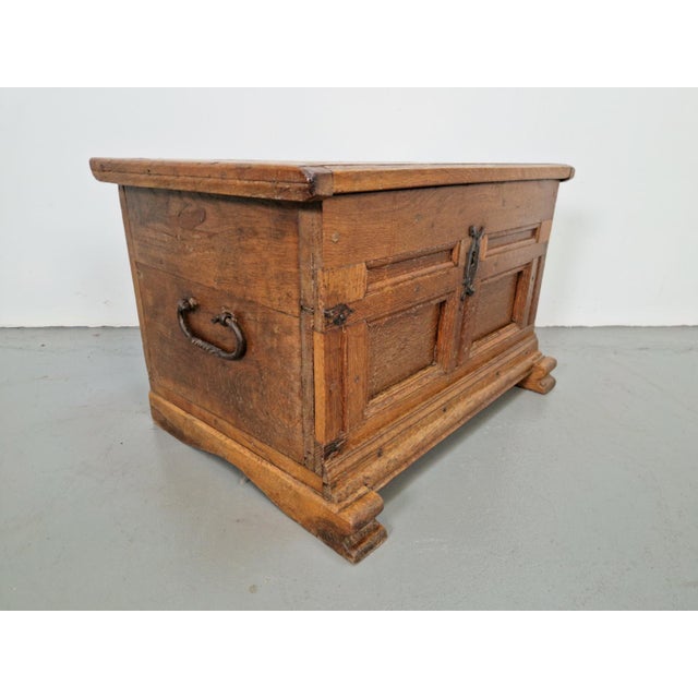 19th Century Antique French Brutalist Chest in Oak, 1800 For Sale - Image 5 of 17