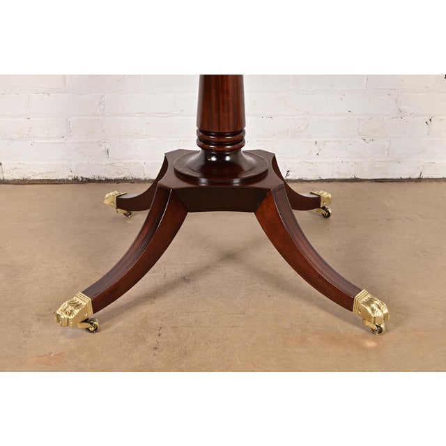 Brown Baker Furniture Georgian Banded Mahogany Pedestal Breakfast Table or Game Table, Newly Refinished For Sale - Image 8 of 10