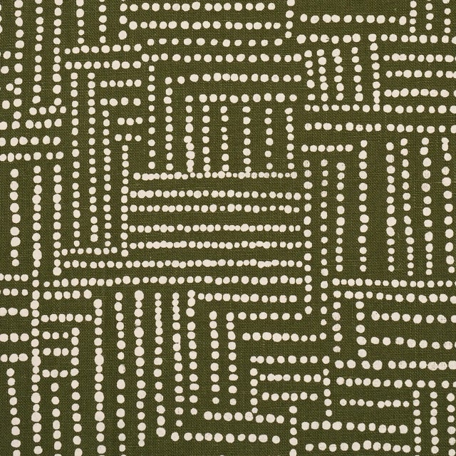 Contemporary Schumacher x Johanna Ortiz Coco Hand Screen Print Fabric In Sky For Sale - Image 3 of 4